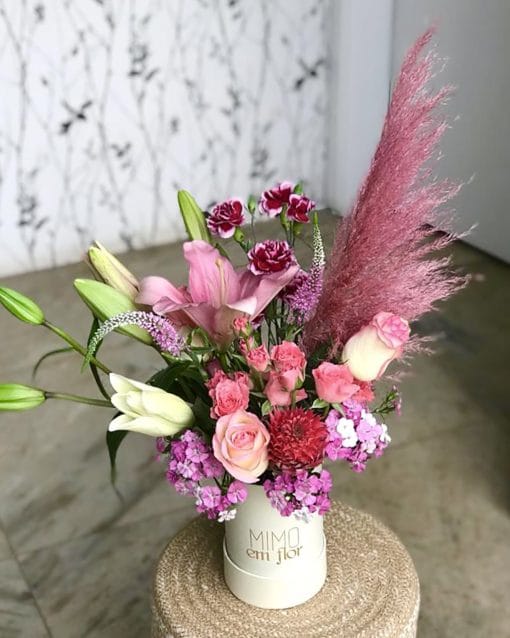 Box Pétit Marfim <br>Com Pluma Rosa