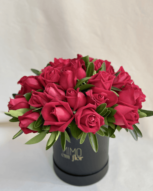 Box Preta M <br> Rosas Vermelhas - Image 2