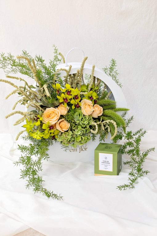 Bolsa Rosa Champanhe com Vela Aromatizada
